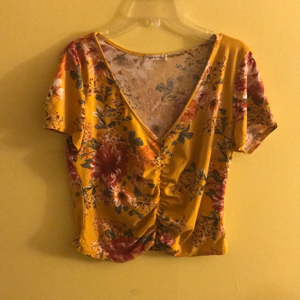 CHARLOTTE RUSSE FLOWERED MUSTARD YELLOW TOP